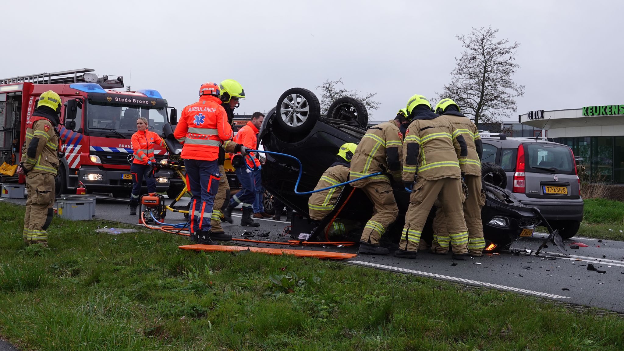 Ernstig ongeval Westfrisiaweg met 6 auto’s